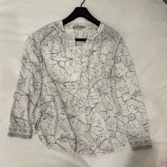 LOFT Tops - LOFT White and Gray Floral Blouse